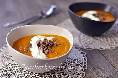 Kürbissuppe mit Hackfleisch Kuerbissuppe Hackfleisch