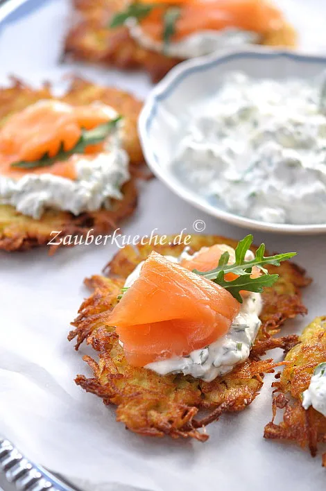 Knusprige Kartoffelpuffer mit Lachs Knusprige Kartoffelpuffer mit Lachs