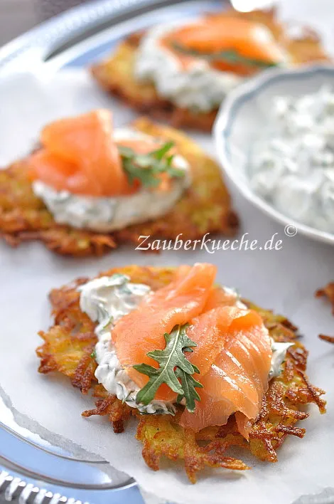 Knusprige Kartoffelpuffer mit Lachs Knusprige Kartoffelpuffer mit Lachs