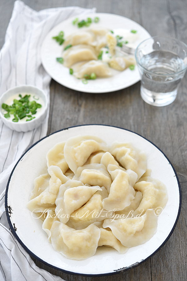Polnische "russische" Piroggen Polnische "russische" Piroggen