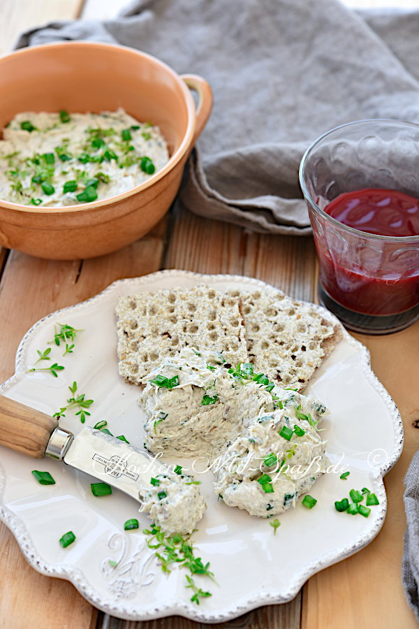 Makrelen-Frischkäse-Aufstrich Makrelen-Frischkäse-Aufstrich