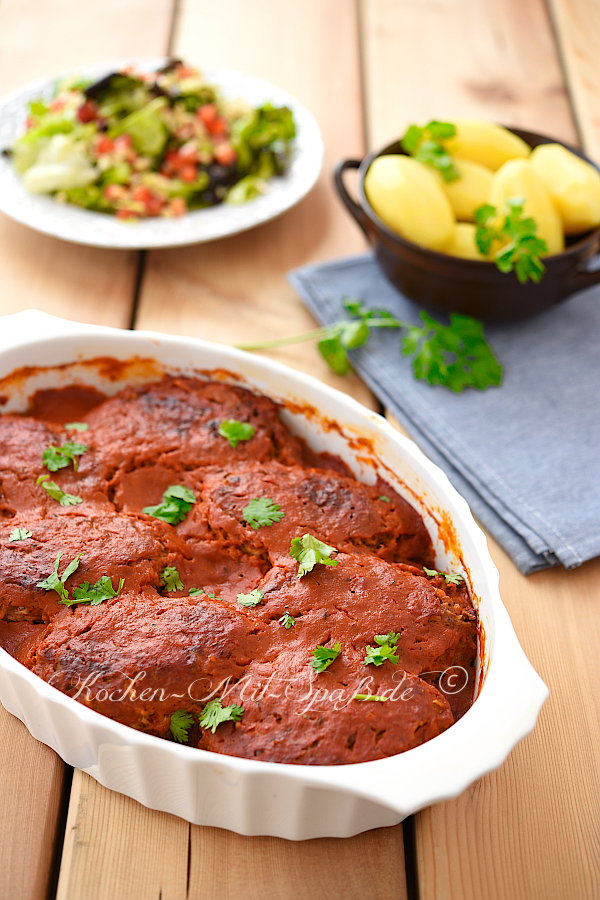 Weißkohl-Reis-Fleisch-Frikadellen Weißkohl-Reis-Fleisch-Frikadellen