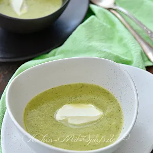 Zucchini-Cremesuppe